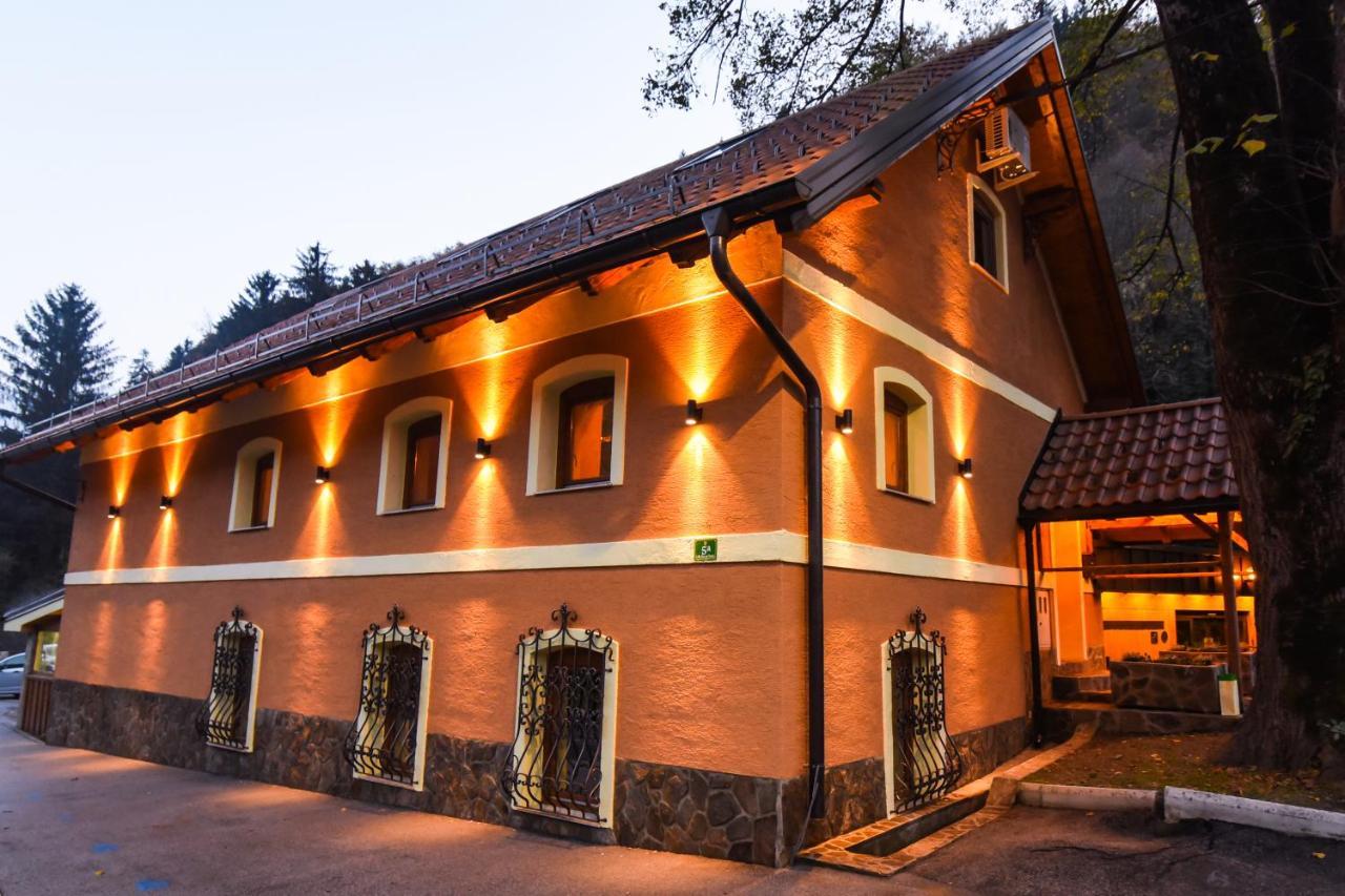 Zreče Gorska Reka Guesthouse מראה חיצוני תמונה